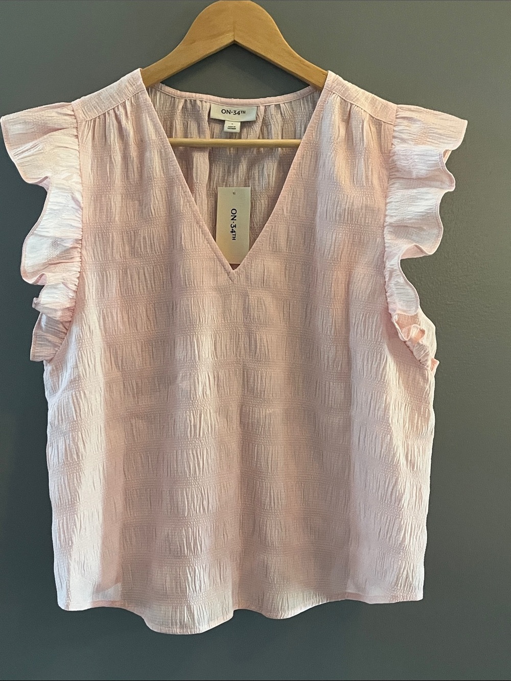 ON·34·N Blush Pink Ruffle Sleeve V-Neck Camisole